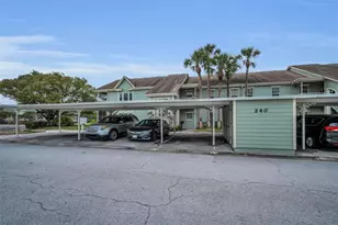 240 Promenade Dr, Dunedin, FL 34698 - Photo 35
