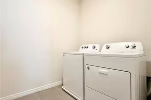 10905 Penny Gale Loop, San Antonio, FL 33576 - Photo 15