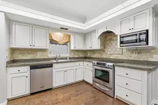 1127 Royal Troon Ct, Tarpon Springs, FL 34688 - Photo 17