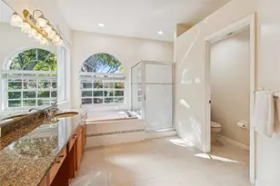 9334 Hampshire Park Dr, Tampa, FL 33647 - Photo 29