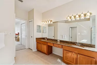 9334 Hampshire Park Drive, Tampa, FL 33647 - Photo 31
