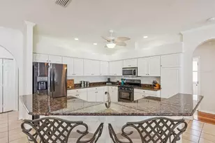 9334 Hampshire Park Dr, Tampa, FL 33647 - Photo 19