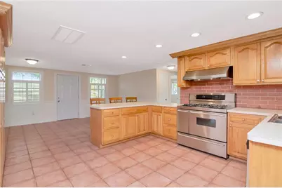 7124 Cypress Knoll Drive, New Port Richey, FL 34653 - Photo 9