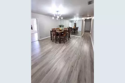 5116 E 122nd Avenue, Temple Terrace, FL 33617 - Photo 3