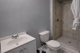 5116 E 122nd Ave, Temple Terrace, FL 33617 - Photo 9
