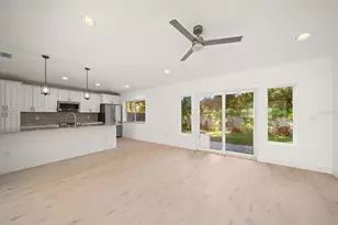 316 Barbara Cir, Belleair, FL 33756 - Photo 7
