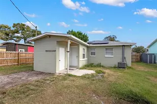 1721 41st St S, Saint Petersburg, FL 33711 - Photo 19
