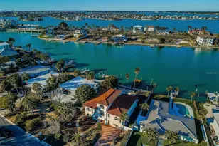 30 Dolphin Dr, Treasure Island, FL 33706 - Photo 7