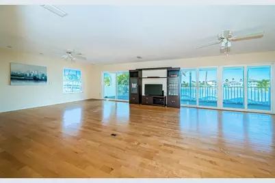 30 Dolphin Drive, Treasure Island, FL 33706 - Photo 45