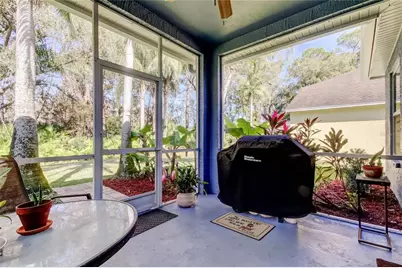 11923 Derbyshire Drive, Tampa, FL 33626 - Photo 5