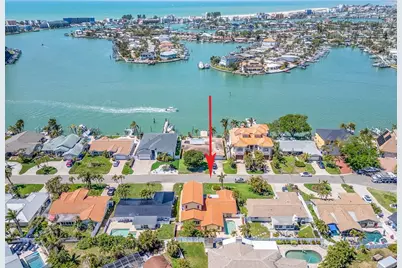 1140 81st Street S, Saint Petersburg, FL 33707 - Photo 3