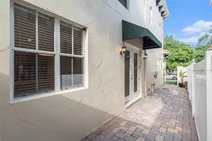 111 S Melville Ave, Tampa, FL 33606 - Photo 23
