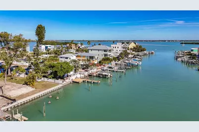 331 Boca Ciega Drive, Madeira Beach, FL 33708 - Photo 15