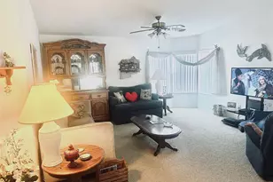 11105 101st St, Largo, FL 33773 - Photo 5