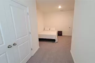 1342 Colt Creek Pl, Wesley Chapel, FL 33543 - Photo 21