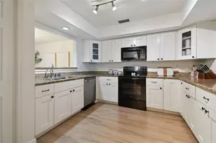 4835 W Flamingo Rd, Tampa, FL 33611 - Photo 11