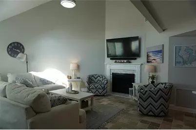 534 Pinellas Bayway S #204, Tierra Verde, FL 33715 - Photo 7