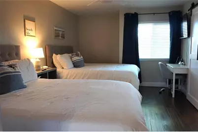 534 Pinellas Bayway S #204, Tierra Verde, FL 33715 - Photo 13