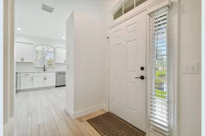 4347 Deermont Circle, Tampa, FL 33624 - Photo 15
