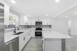 7213 Country Club Dr, Hudson, FL 34667 - Photo 11