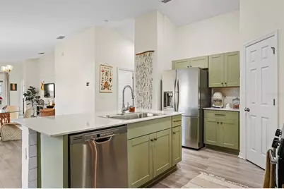 14615 Brumby Ridge Avenue, Lithia, FL 33547 - Photo 9