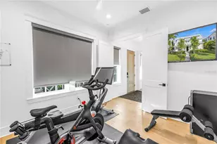 135 19th Ave NE, Saint Petersburg, FL 33704 - Photo 23