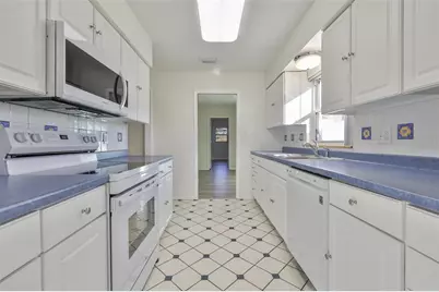 2973 Forest Circle, Seffner, FL 33584 - Photo 17