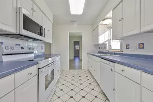2973 Forest Cir, Seffner, FL 33584 - Photo 17