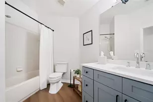 31806 Larkenheath Dr, Wesley Chapel, FL 33543 - Photo 23