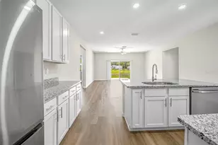 9322 Seve Ct, Weeki Wachee, FL 34613 - Photo 61