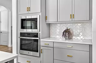 14531 Woodland Spur Dr, Lithia, FL 33547 - Photo 11