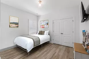 5557 Silver Sun Dr, Apollo Beach, FL 33572 - Photo 13