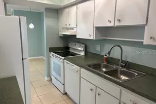 401 Brandywine Dr, Largo, FL 33771 - Photo 9