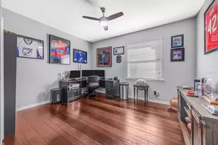 5652 Fisher Glen Loop, Wesley Chapel, FL 33545 - Photo 17