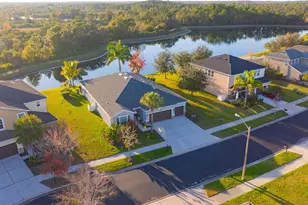 5652 Fisher Glen Loop, Wesley Chapel, FL 33545 - Photo 3