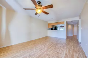 6125 113th St, Seminole, FL 33772 - Photo 7