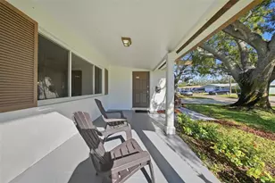 4090 14th Ln NE, Saint Petersburg, FL 33703 - Photo 3