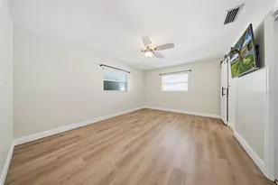 4090 14th Ln NE, Saint Petersburg, FL 33703 - Photo 19