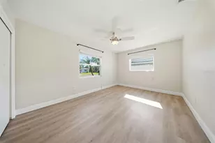 4090 14th Ln NE, Saint Petersburg, FL 33703 - Photo 23