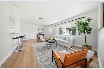 4090 14th Lane NE, Saint Petersburg, FL 33703 - Photo 5