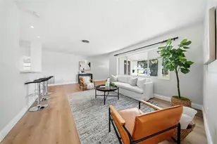 4090 14th Ln NE, Saint Petersburg, FL 33703 - Photo 5