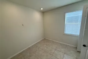 5186 Turtle Bay Dr, Wesley Chapel, FL 33545 - Photo 9