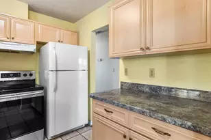 401 Faraday Trail, Sun City Center, FL 33573 - Photo 9