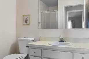 401 Faraday Trail, Sun City Center, FL 33573 - Photo 15