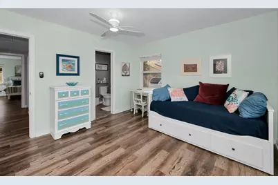 245 Garden Circle S, Dunedin, FL 34698 - Photo 39