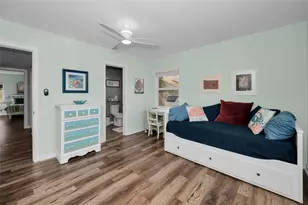 245 Garden Cir S, Dunedin, FL 34698 - Photo 39