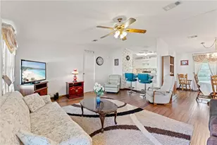 6136 Ridgeway Dr, Zephyrhills, FL 33542 - Photo 15