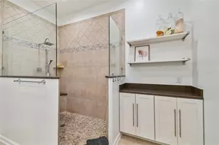 701 S Packwood Ave, Tampa, FL 33606 - Photo 43