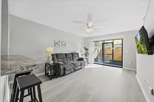 1453 Highland Ridge Cir, Brandon, FL 33510 - Photo 15