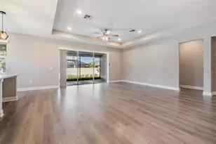 33091 Sycamore Leaf Dr, Wesley Chapel, FL 33545 - Photo 7